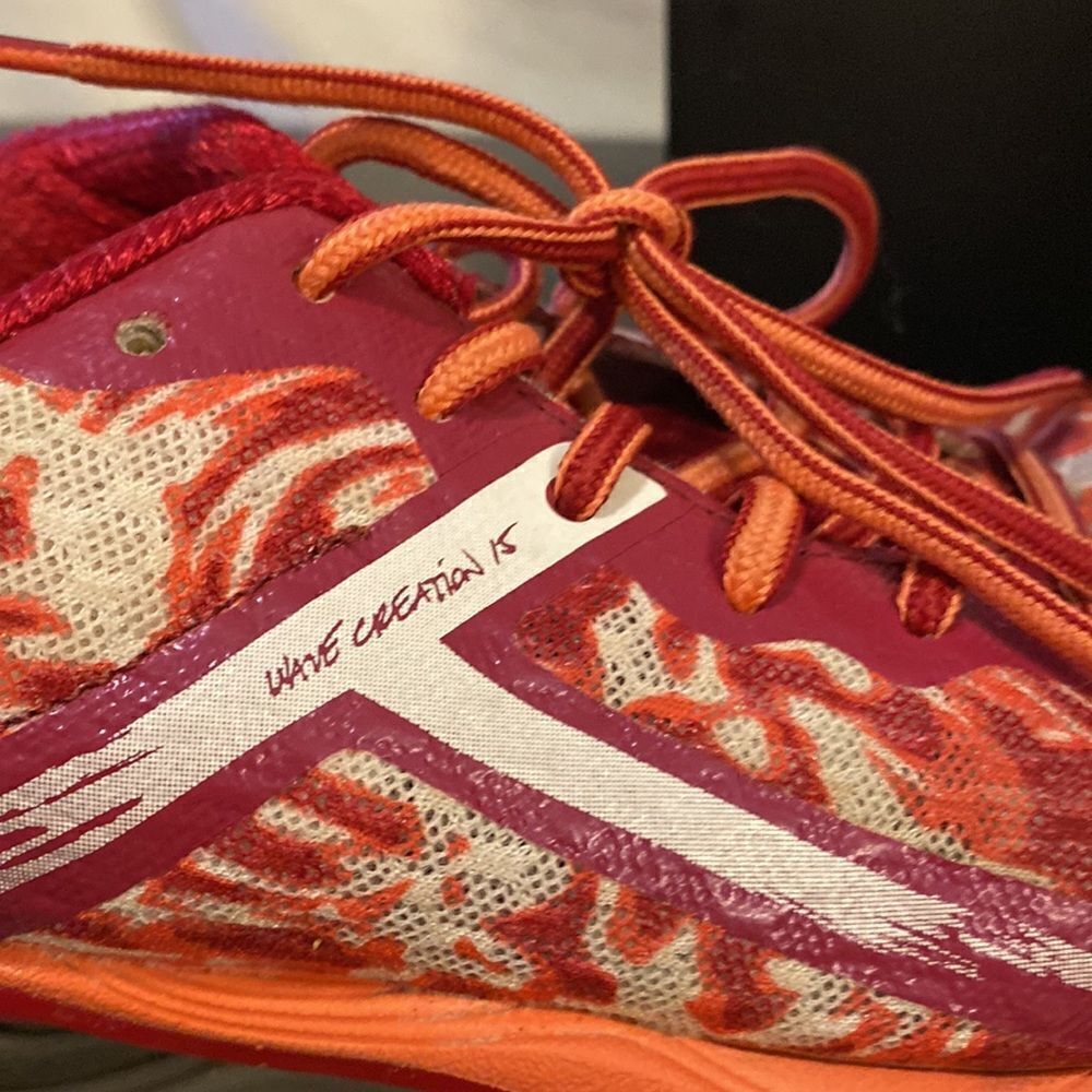 Mizuno “wave” pink/white tie dye design mesh lightweight running shoes size 7.5 - Picture 5 of 6
